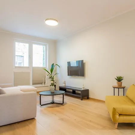 Lai Old Town With Terrace * Tartu