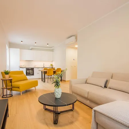Lai Old Town With Terrace Apartment